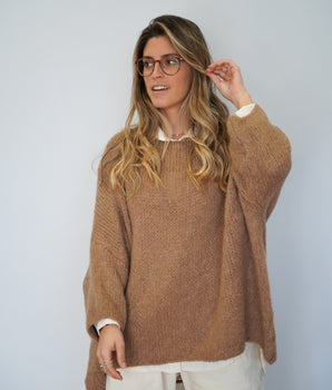 Camisola malha tricô decote redondo camel